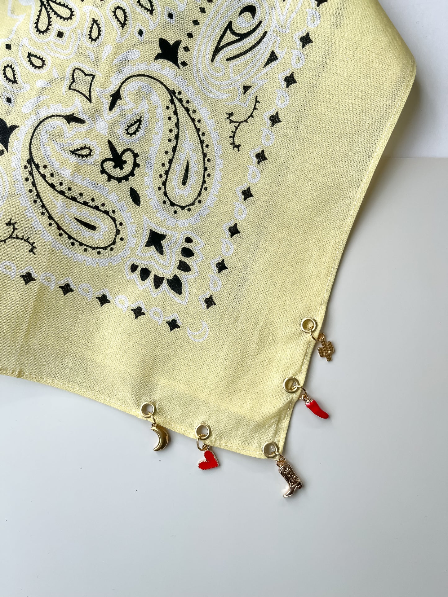 Bandana charms "Jaune n°3"
