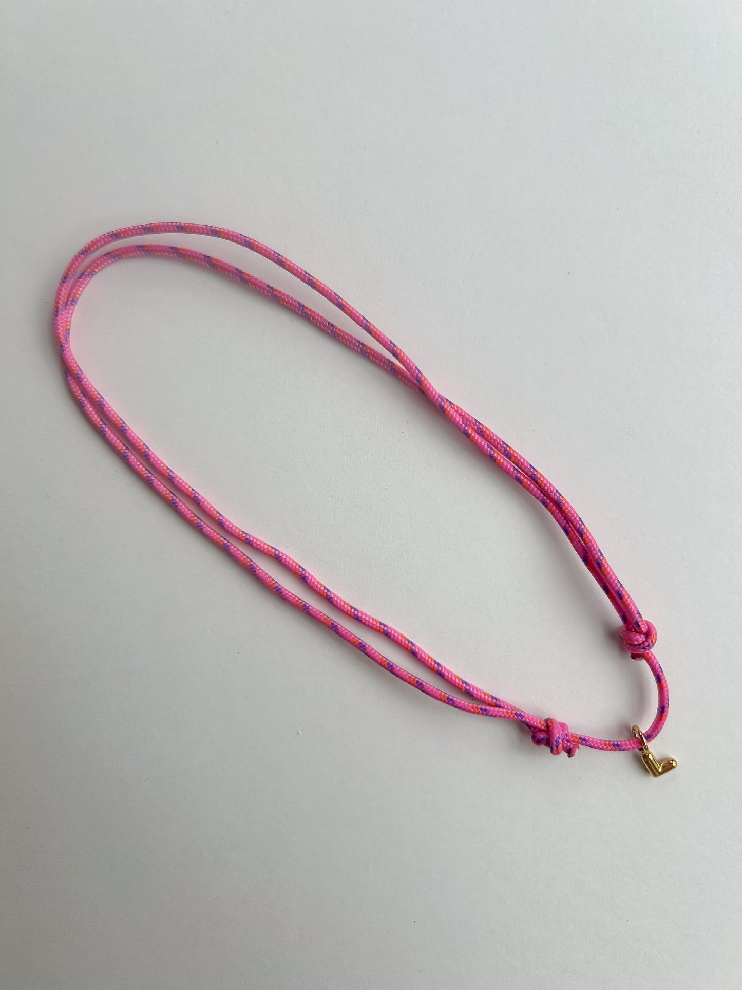 Collier initiale "L"