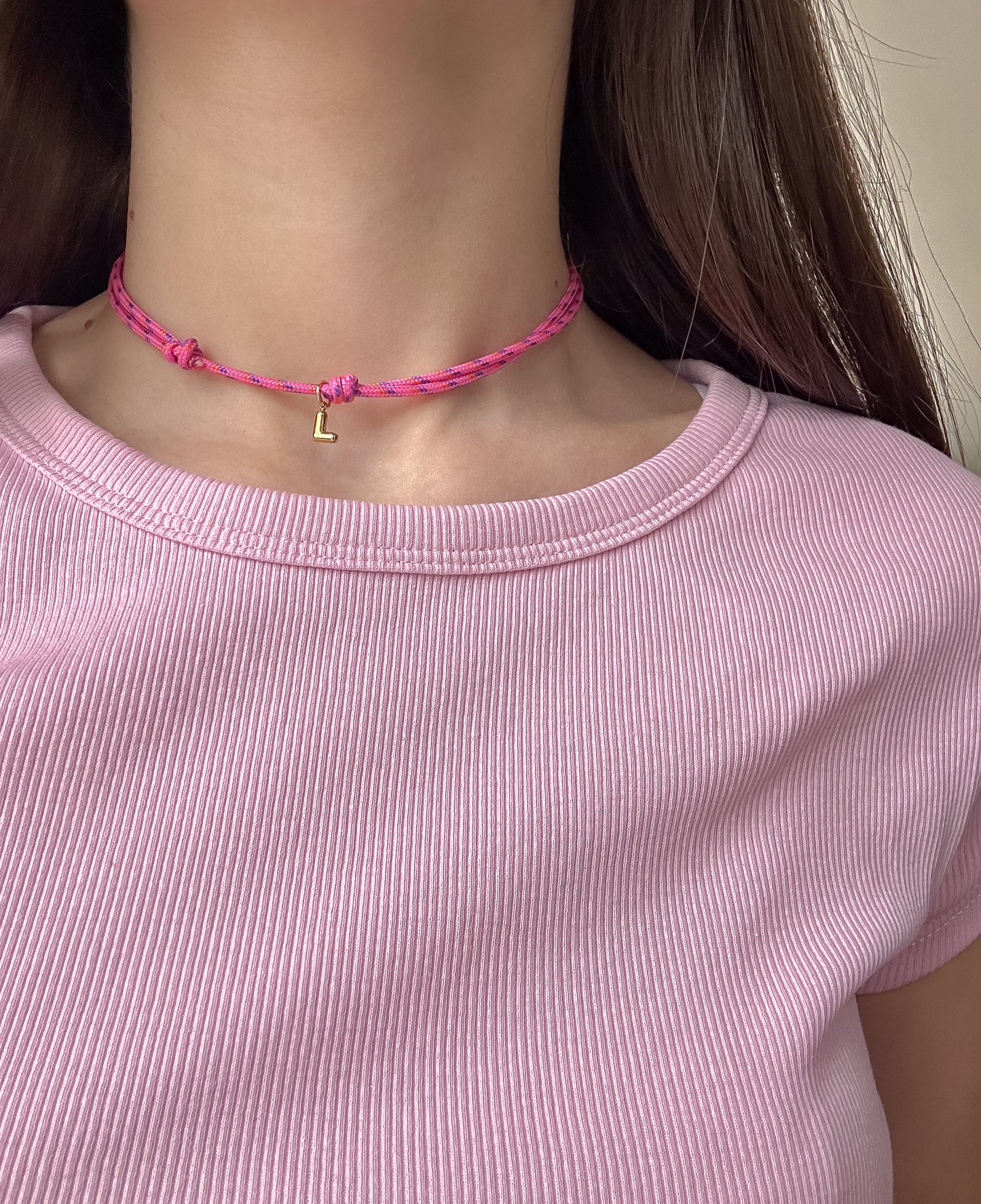 Collier initiale "L"