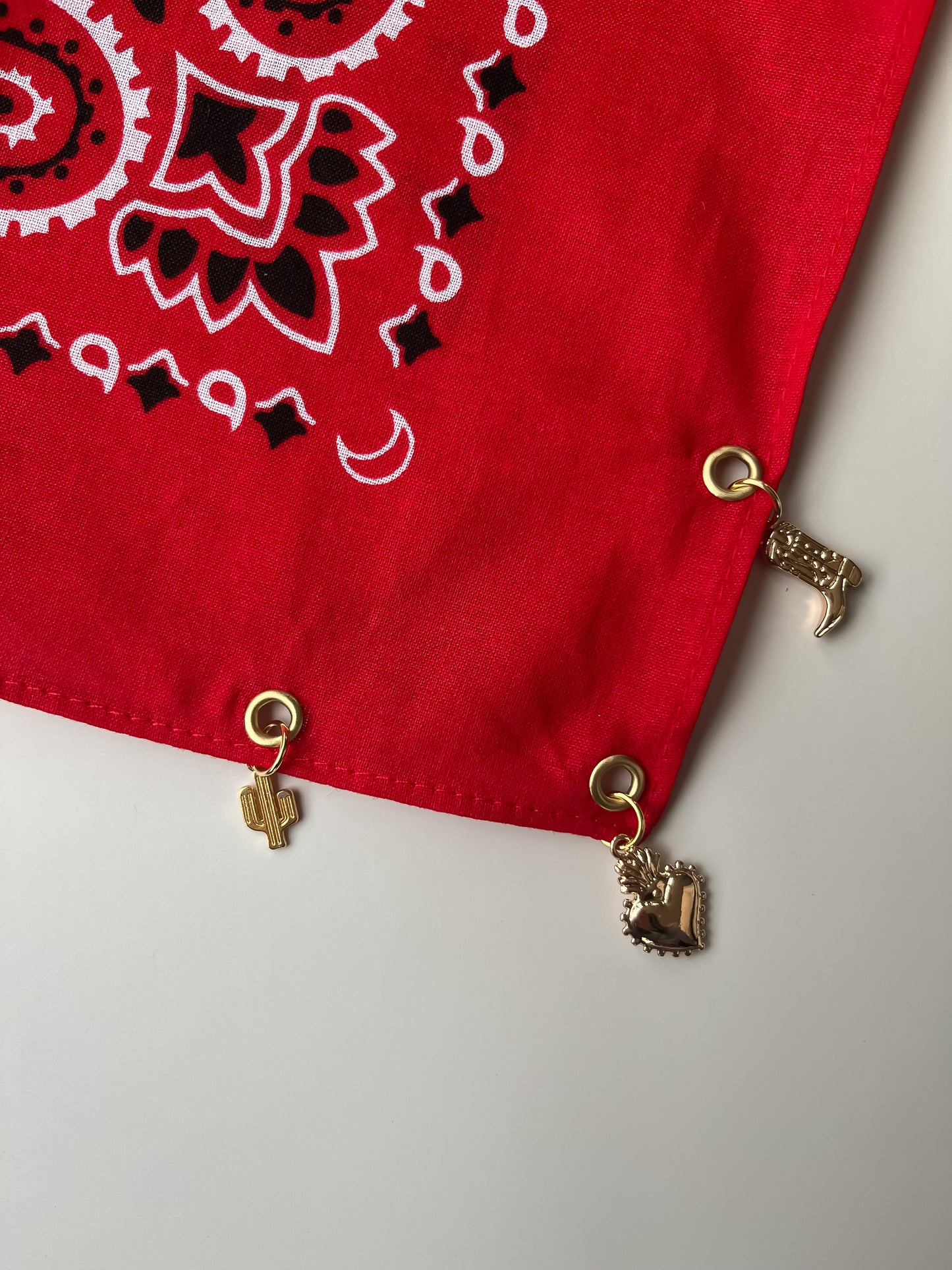 Bandana charms "Rouge n°1"