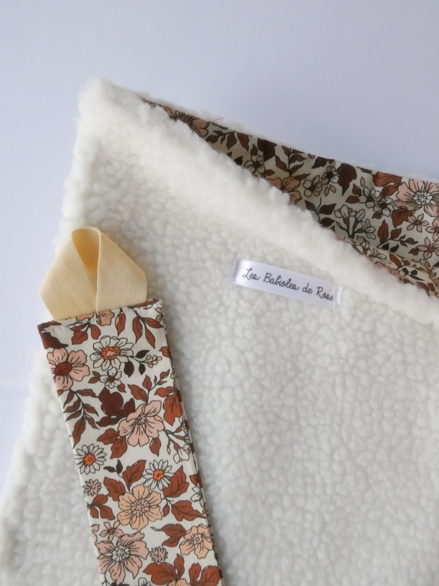 Housse livre "Moumoute" + marque-page